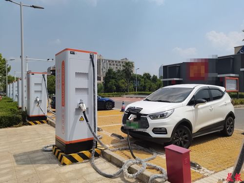 電動汽車充電將迎黃金發展期 江西3年新建3萬充電樁，助推設備研發創新